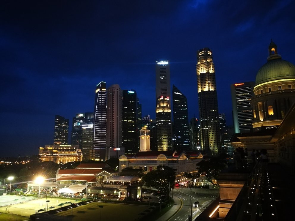 Smoke & Mirrors-新加坡必去景点