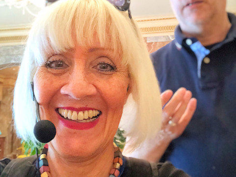 Sue Arns - Stadtfuehrungen in Berlin und Potsdam