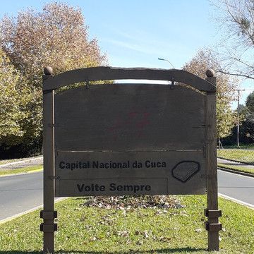 Monumento à Cuqueira-Rolante必去景点