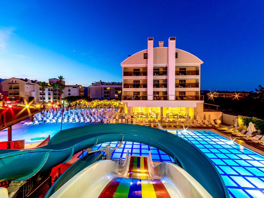 Julian Club Hotel