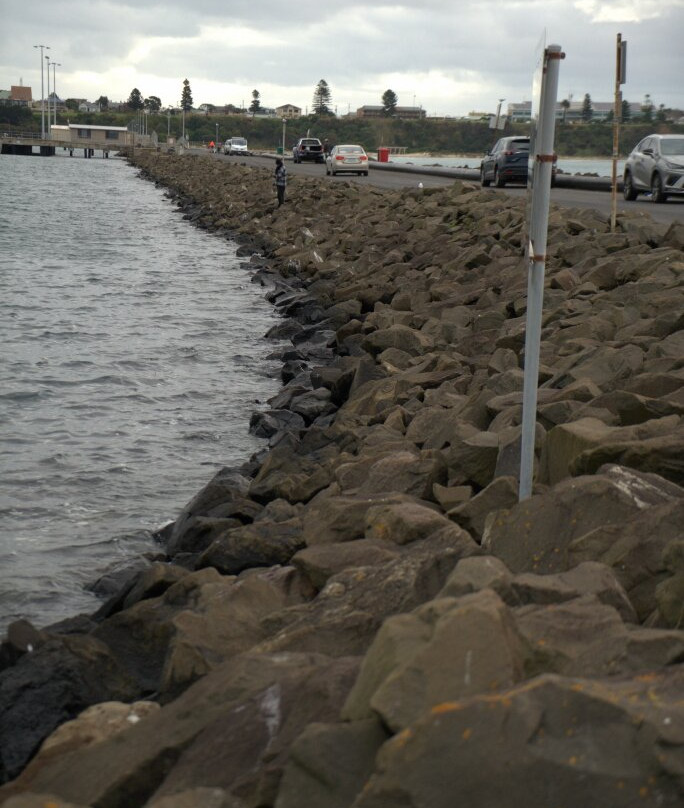 Lee Breakwater-波特兰必去景点