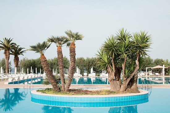Canneto Beach-Leporano必去景点