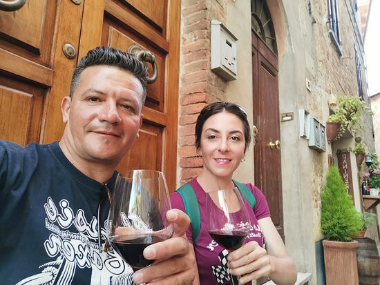 Enoteca Di Ghino-皮恩扎必去景点