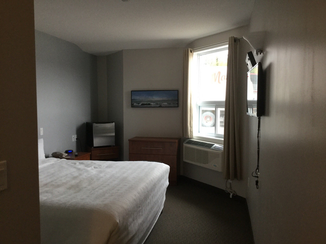 Marathon Harbour Inn主图