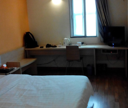 7天成都西门店主图