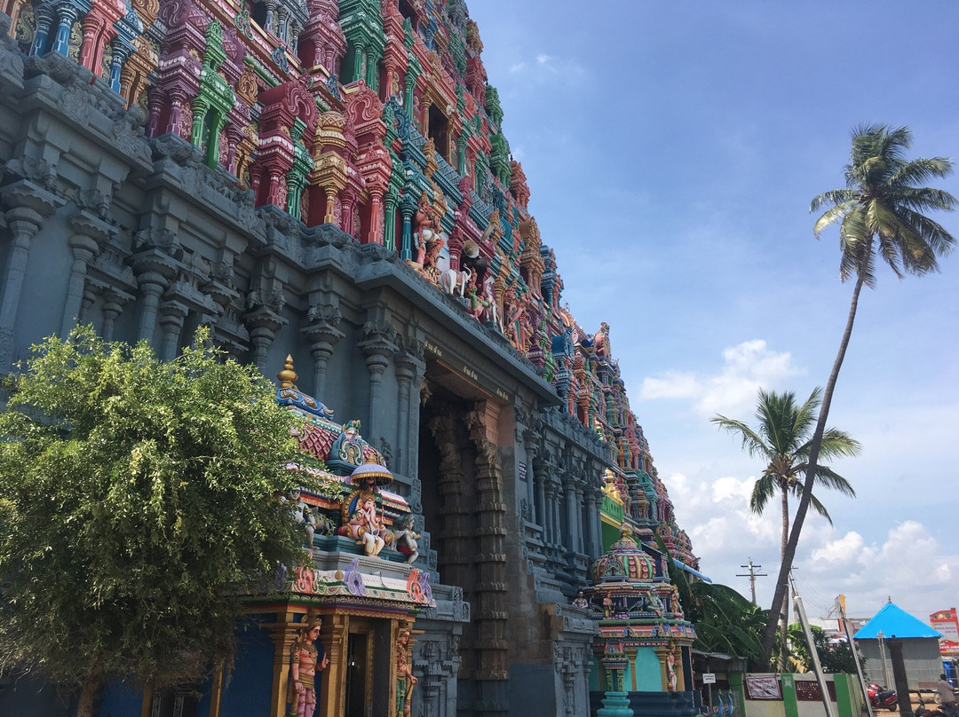 Kalaiyar Kovil Temple景点图片