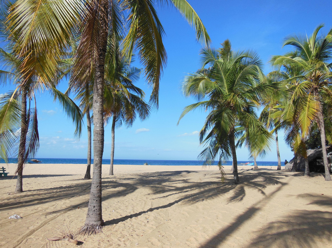 Kallady Beach景点图片