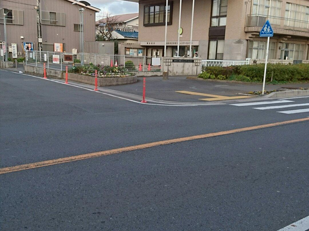 Higashihara Community Center景点图片