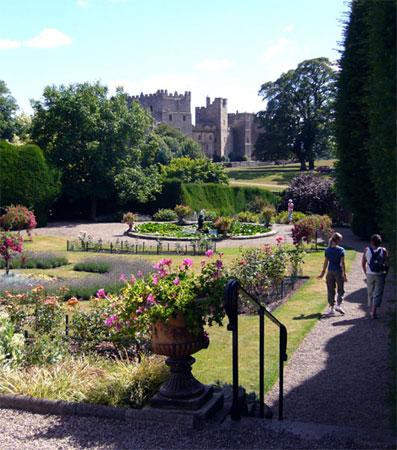 Raby Castle, Park And Gardens景点图片