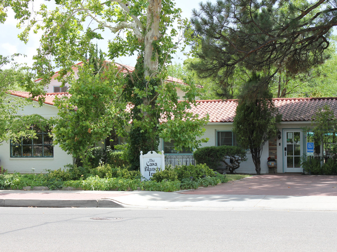 Shiprock酒店住宿-Casa Blanca Inn & Suites