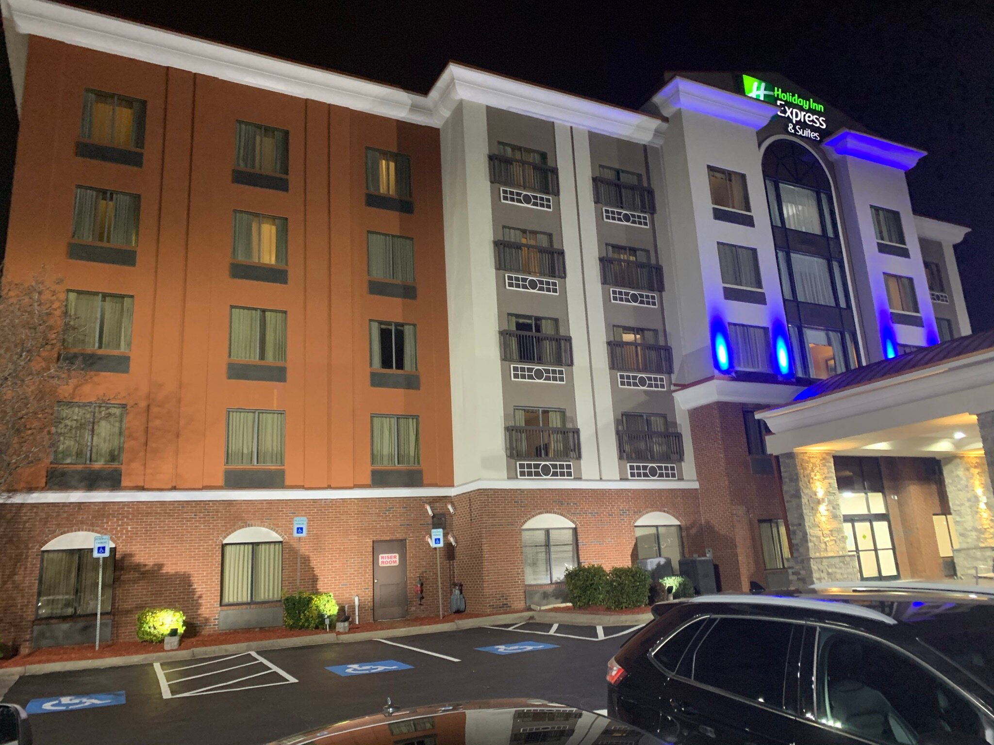 Holiday Inn Express & Suites Wilson-downtown By IHG-浴室
