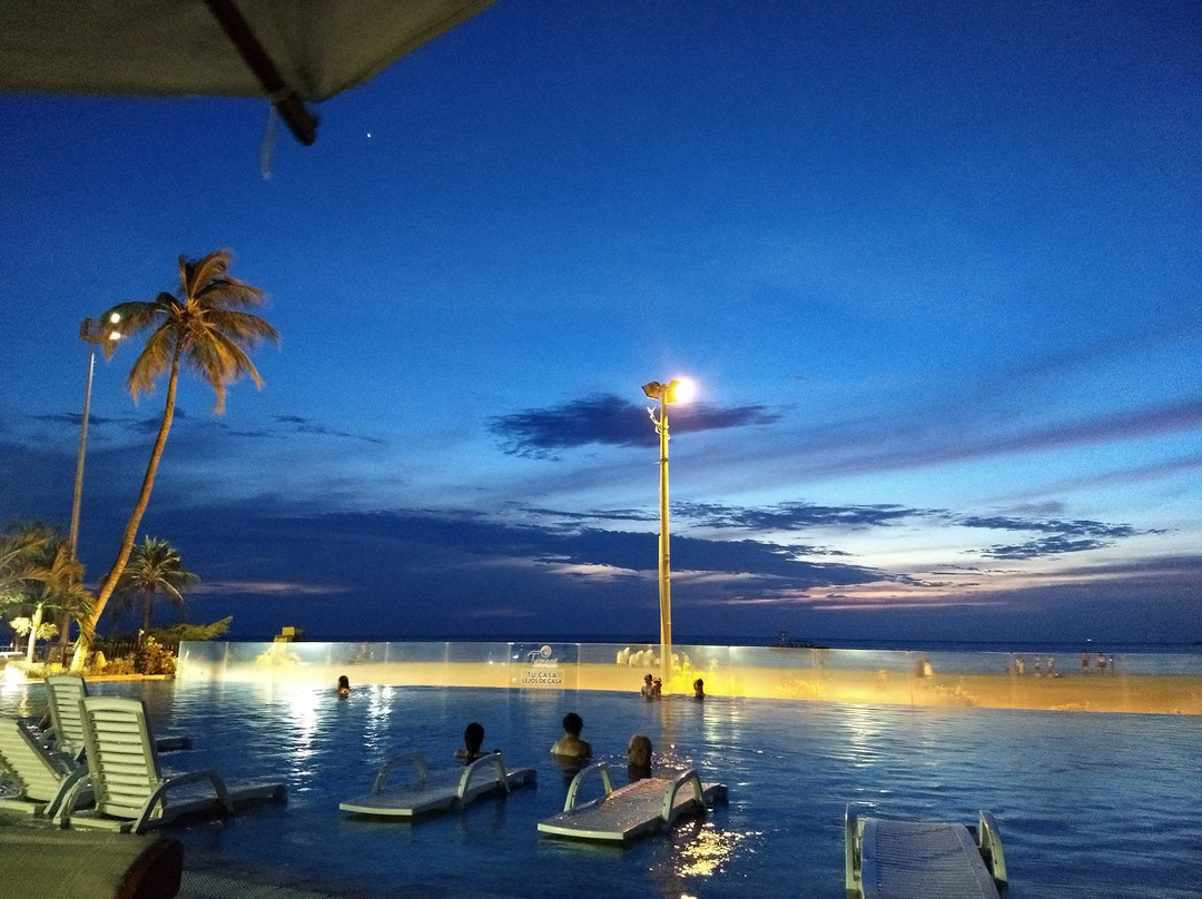 Tamaca Beach Resort Hotel主图