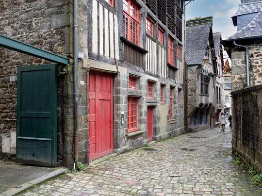 La Rue Du Petit Fort