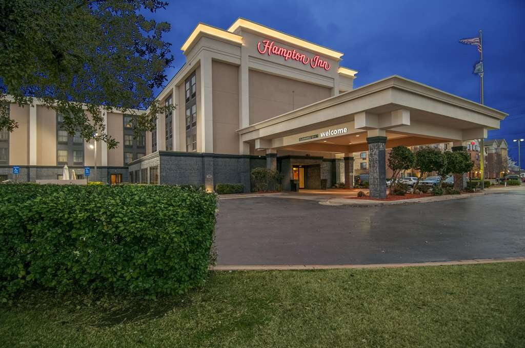 什里夫波特/伯锡尔城希尔顿恒庭酒店主图