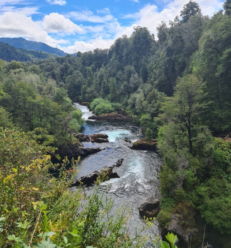 Saltos del Huilo-Huilo-耐尔杜美必去景点