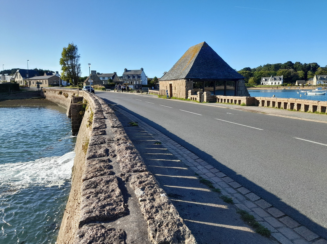 Moulin a Maree du Grand Traouiero-Tregastel必去景点