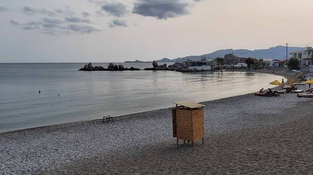 Charaki Beach-Charaki必去景点