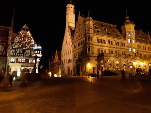 古登斯范斯TOP酒店主图