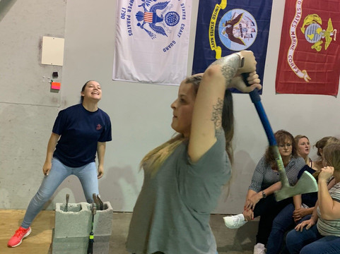 FXBG Axes-弗雷德里克斯堡必去景点