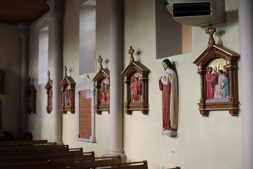 Eglise Sainte Croix-Correncon-en-Vercors必去景点