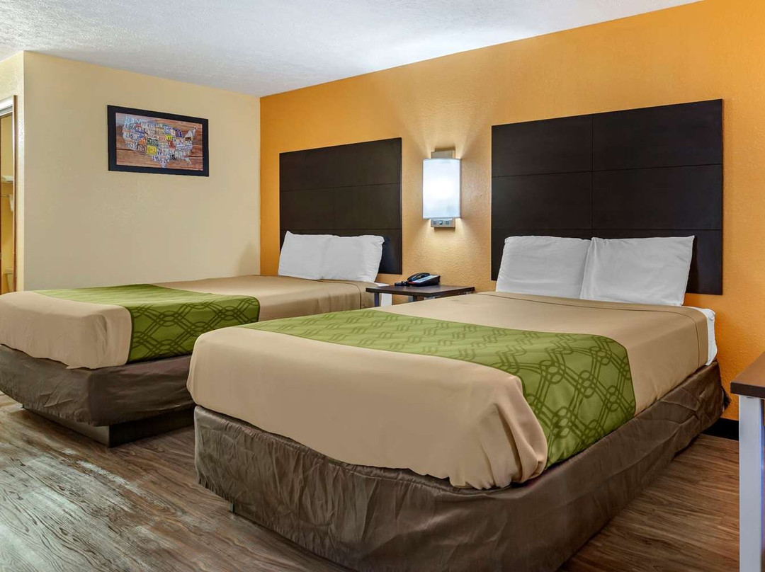 Econo Lodge North主图