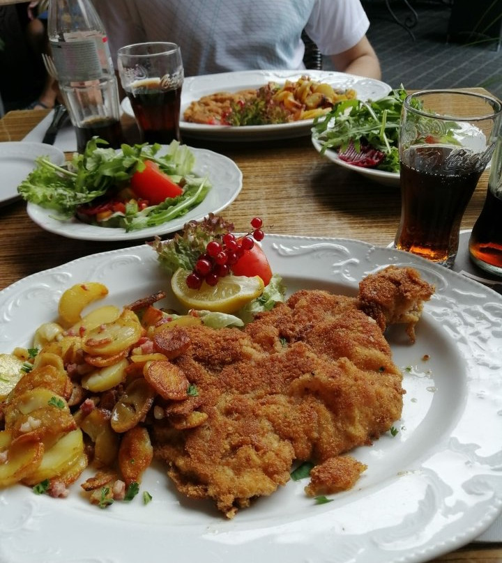 阿彻特灵登酒店主图