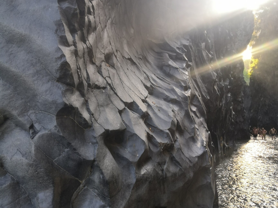 Gola Dell'Alcantara景点图片