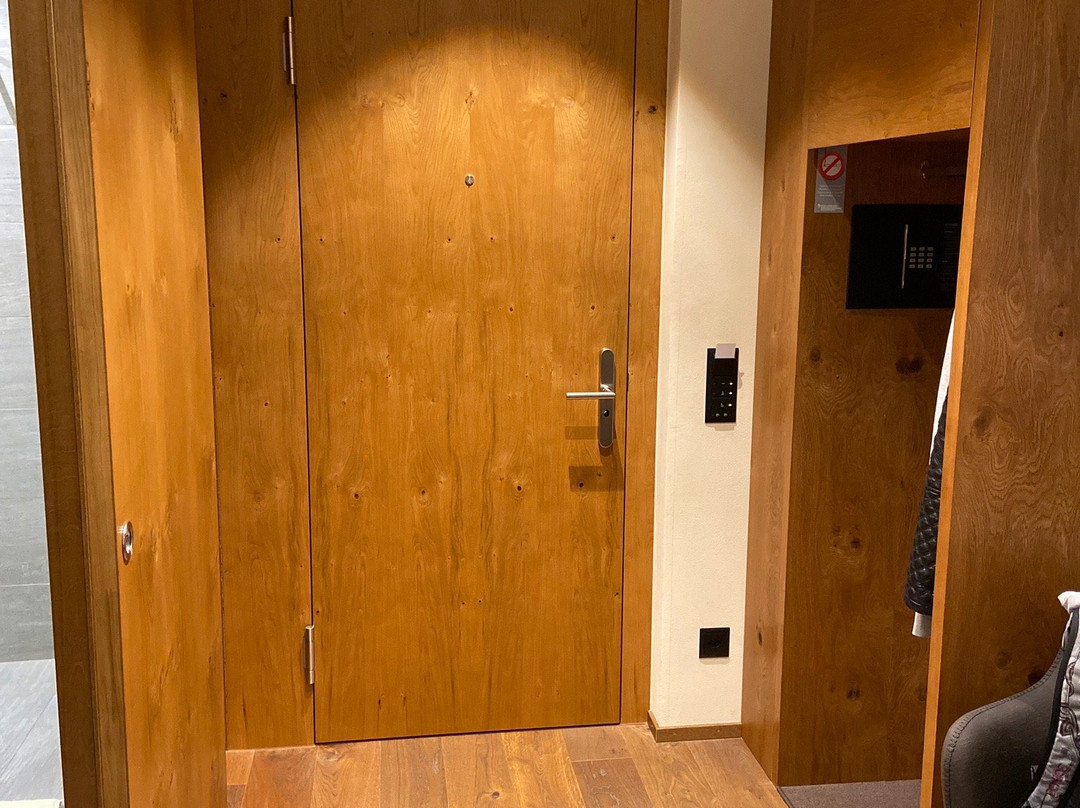Hotel one66主图