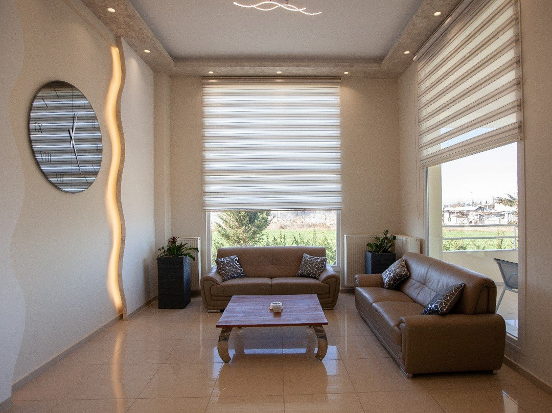 City Gate Hotel主图