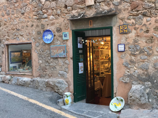 Ceramics by Joanna-德亚必去景点