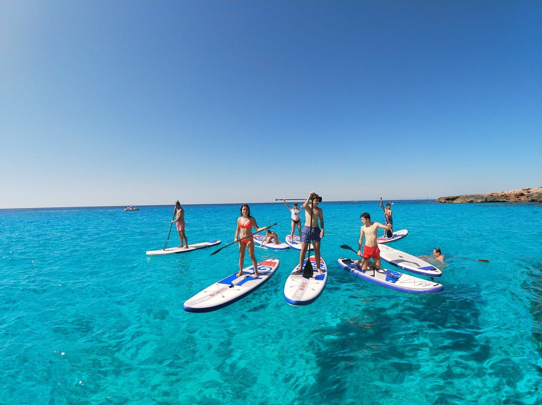Paddle Tour Menorca-休达德亚必去景点