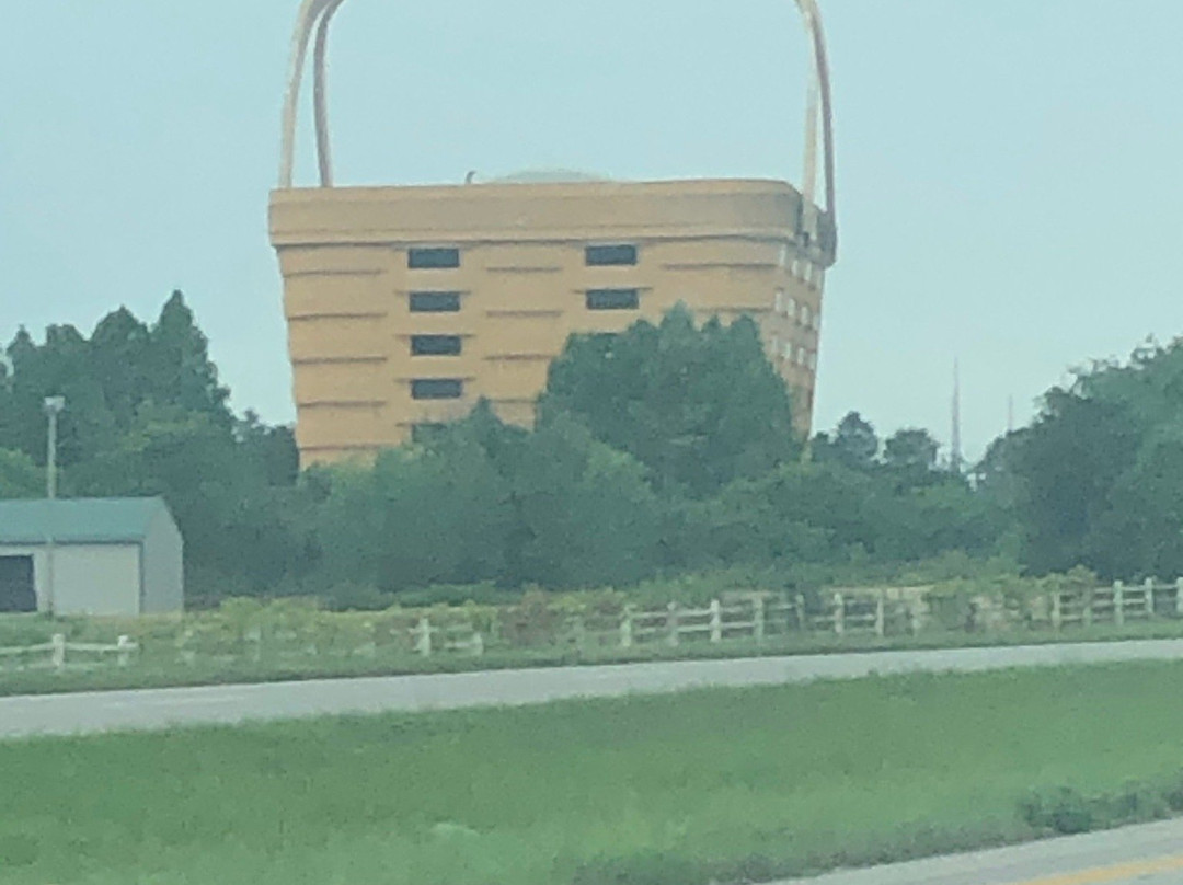 World's Largest Basket景点图片
