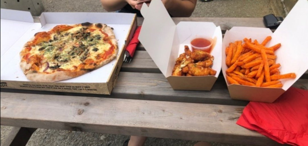 Pear Tree Inn, Norwood Green-哈里法克斯必去景点