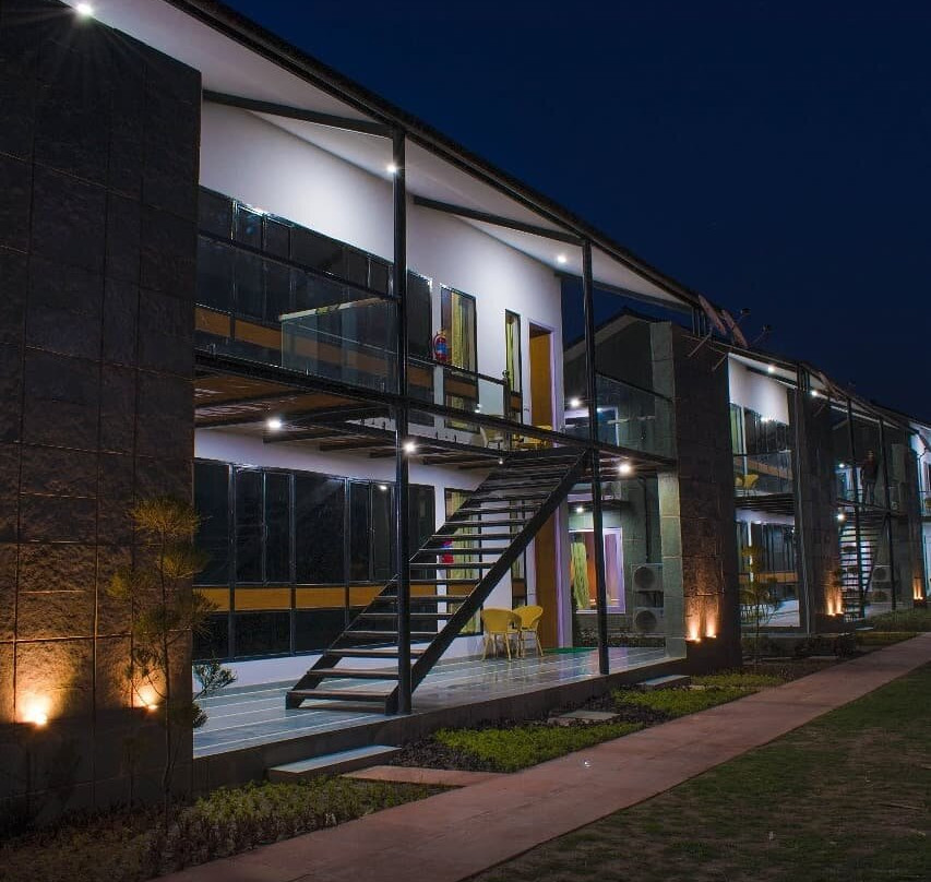 The Cloyster Spa & Resort主图