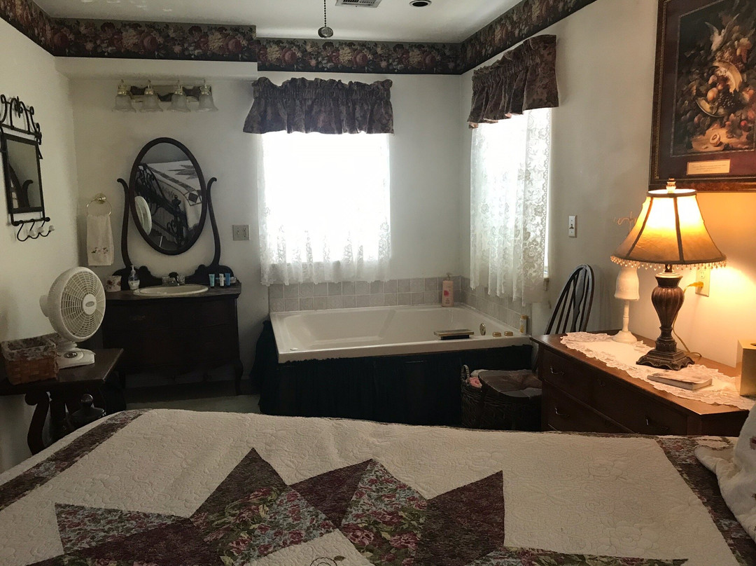 Keepsake Kottage Bed and Breakfast主图