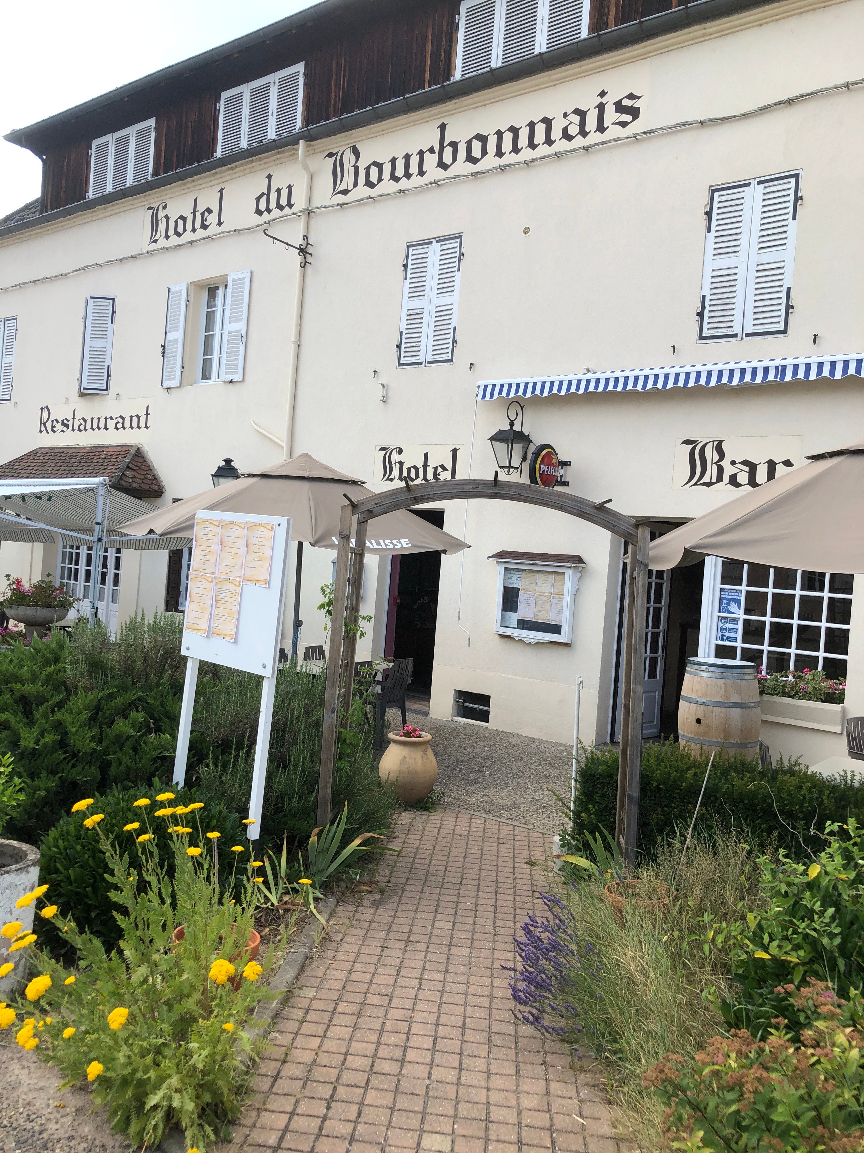 Hotel Restaurant du Bourbonnais-官方
