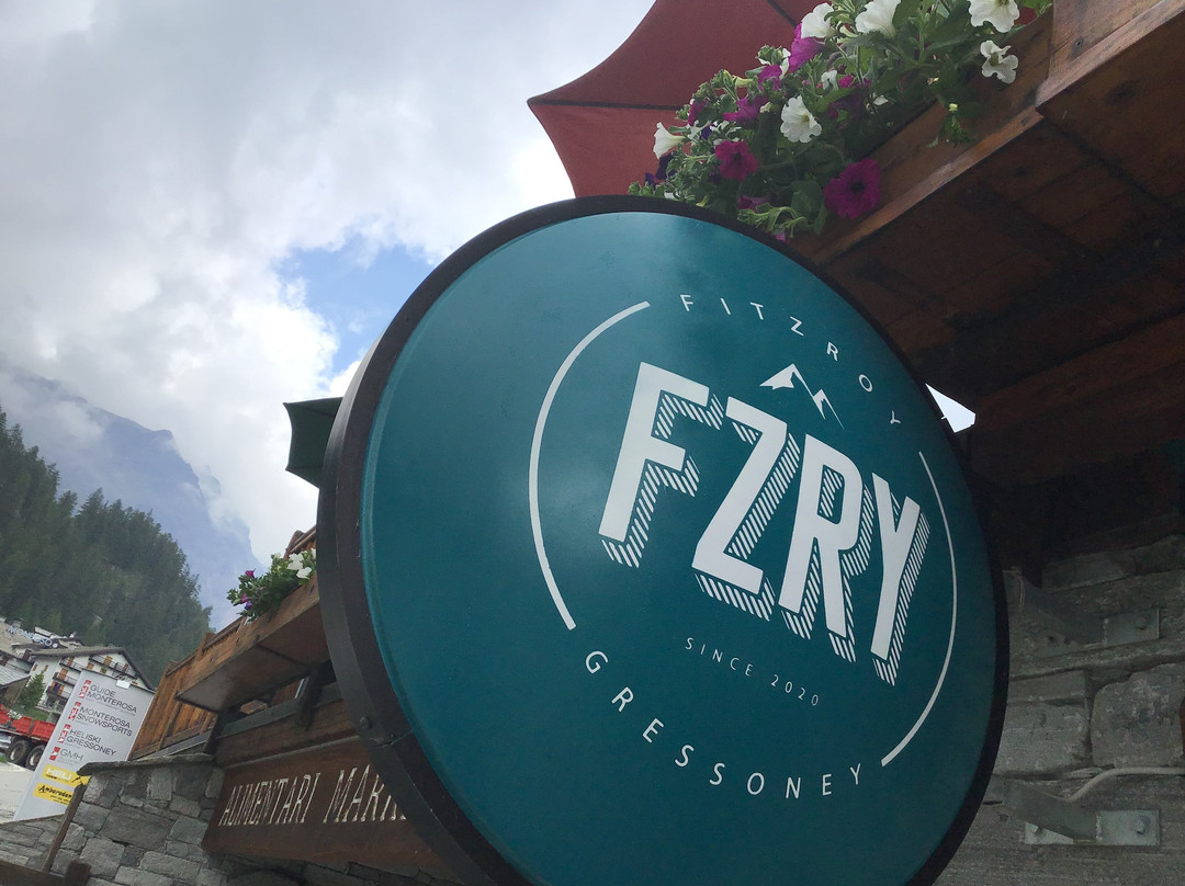 Gressoney-la-Trinité餐馆和美食-Bar Ristorante Fitzroy Gressoney