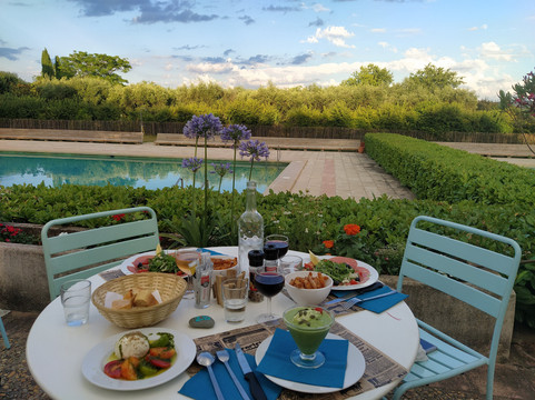 新磨坊地区酒店主图