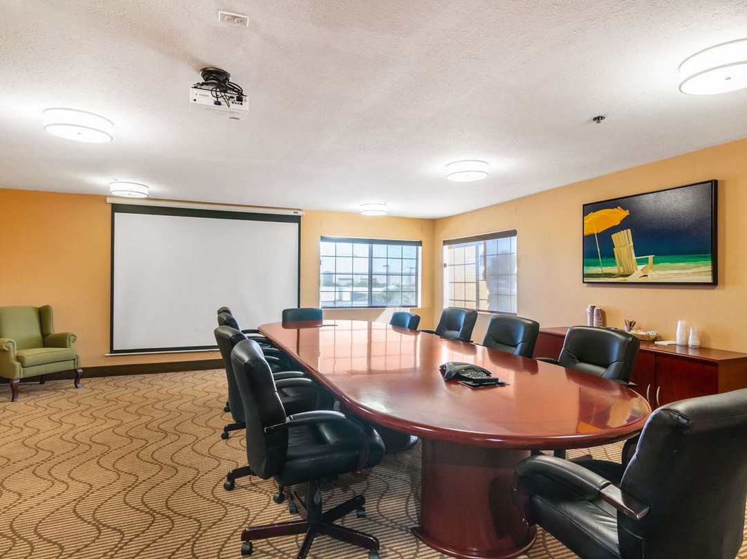 Comfort Inn & Suites主图