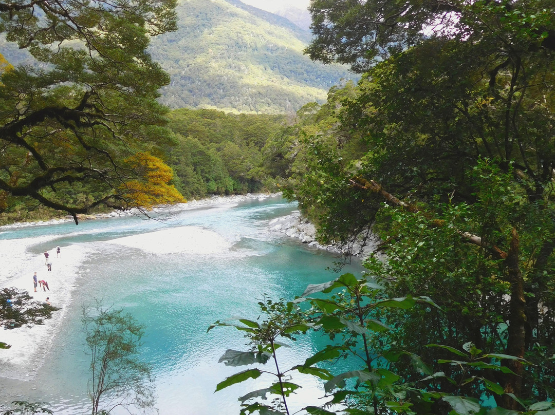 Blue Pools Track景点图片