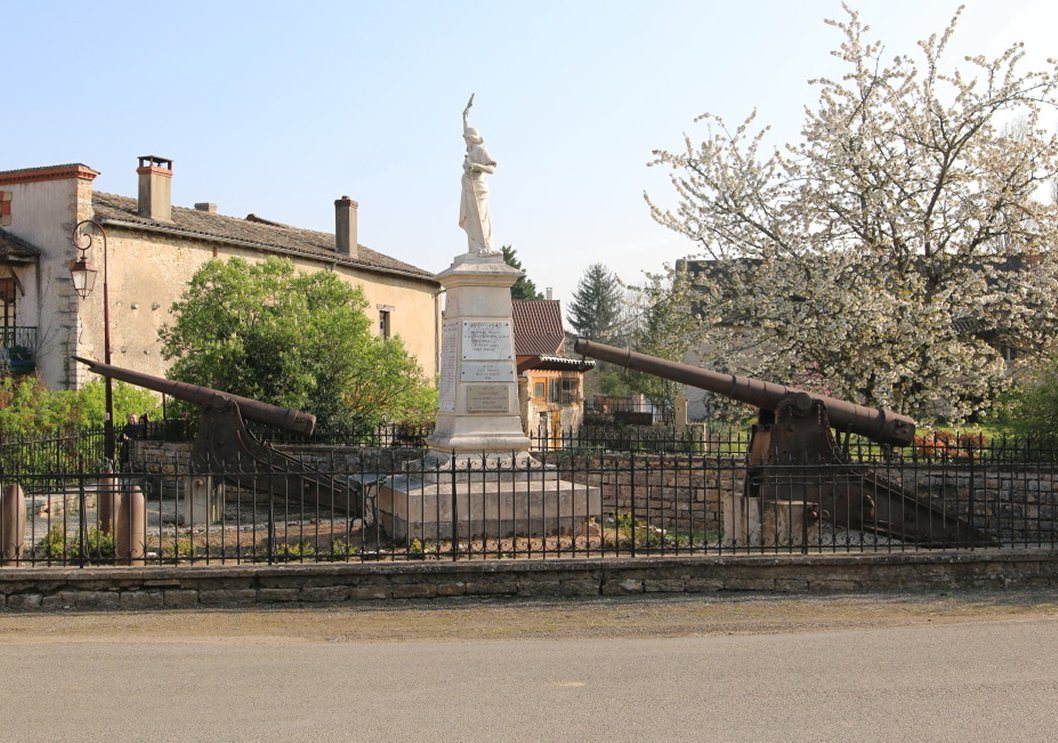 Monument aux morts de Boyer景点图片