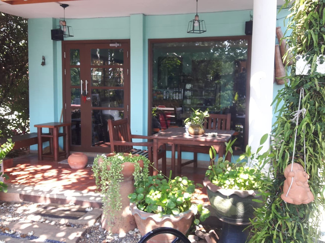 Saiyuan Cafe Gallery