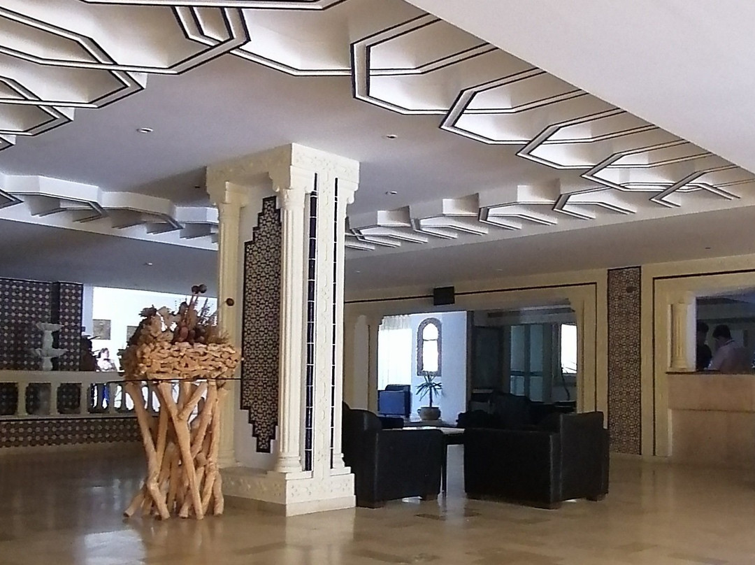 Hotel Sun Holiday Beach主图