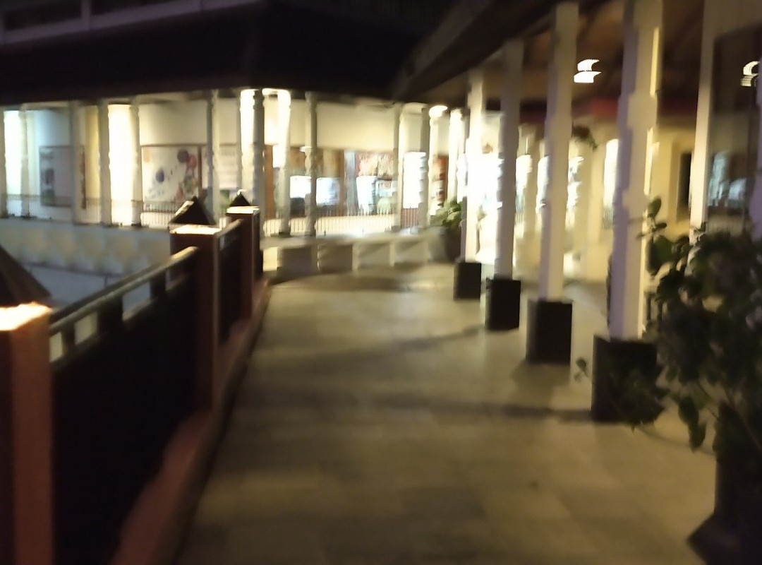 阿玛亚山酒店主图