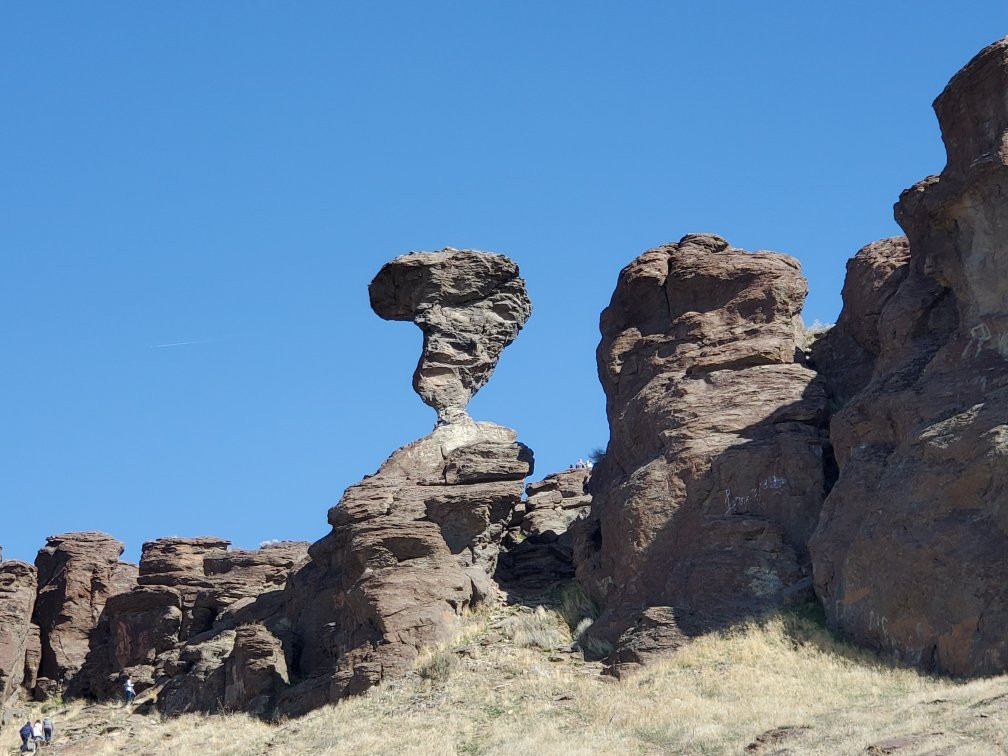 Balance Rock景点图片