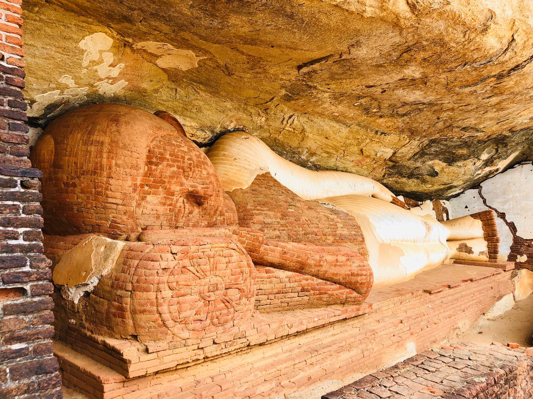 Pidurangala Royal Cave Temple-丹布拉必去景点