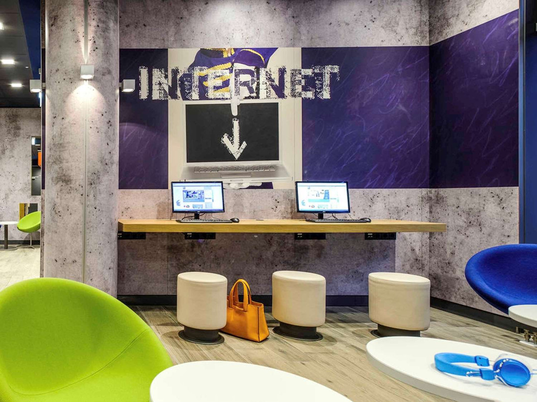 B&B HOTEL Zaragoza Plaza Mozart主图