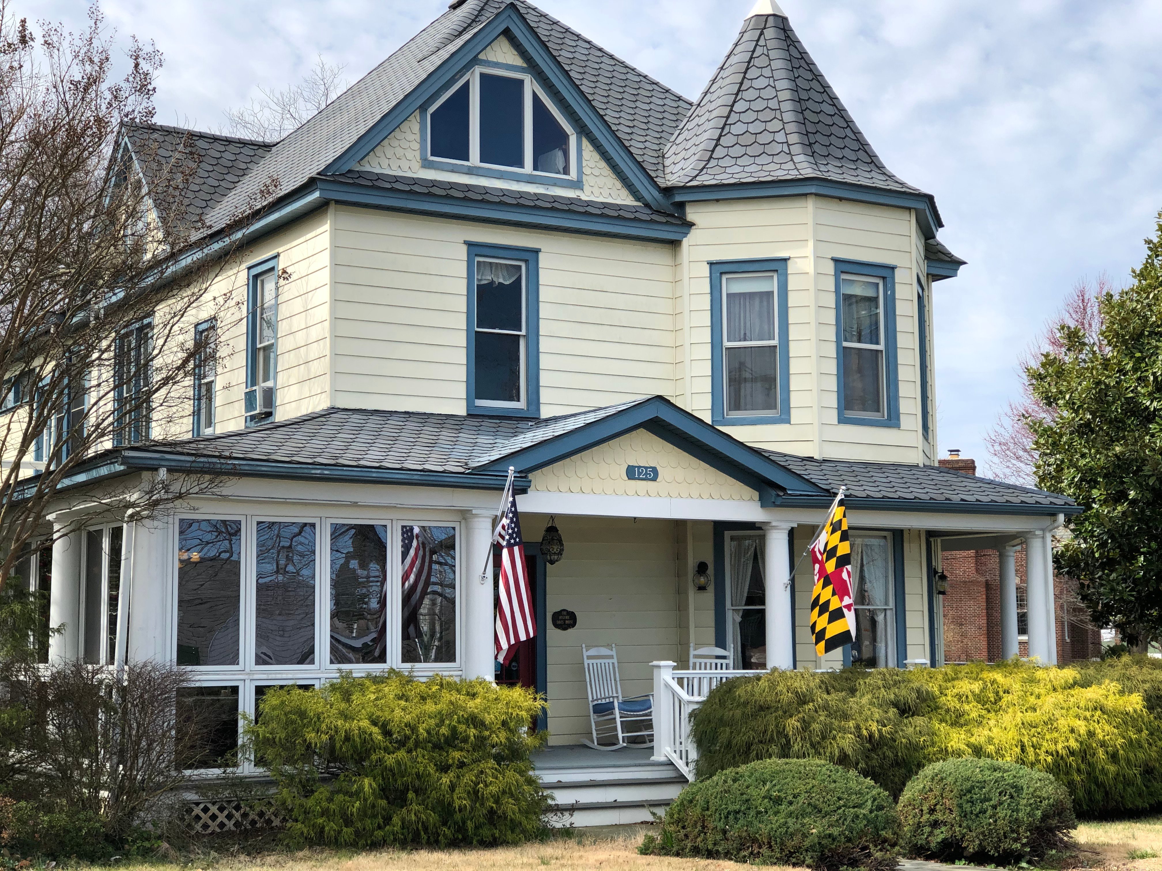Solomons Victorian Inn-官方