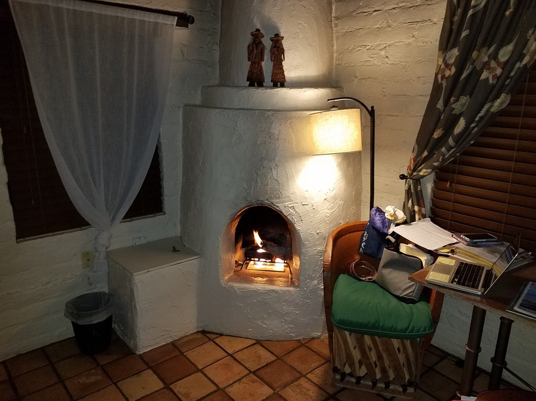 Tubac Secret Garden Inn主图