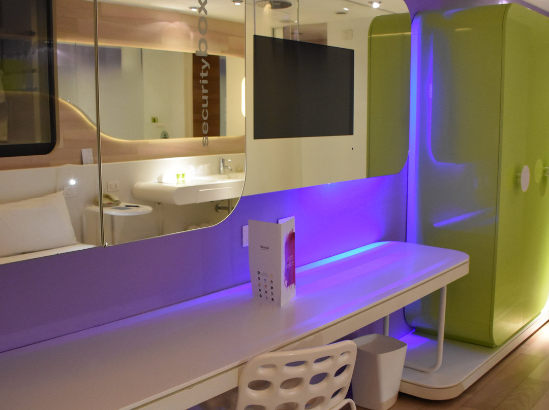 B4米兰酒店主图